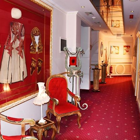 2 Kitarrat Boutique Hotel & Spa Durrës Eksteriør billede