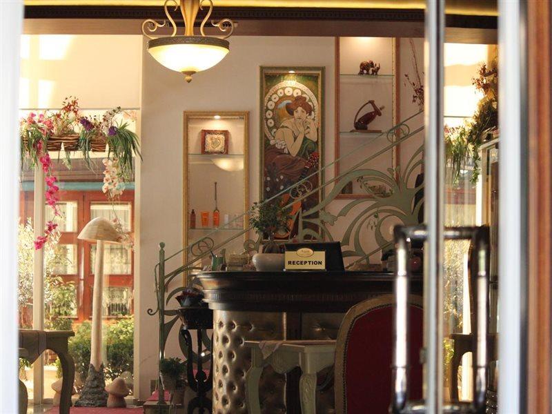 2 Kitarrat Boutique Hotel & Spa Durrës Eksteriør billede