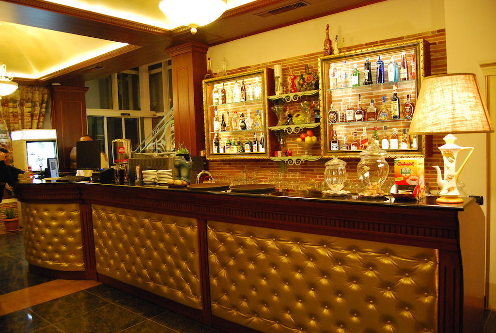 2 Kitarrat Boutique Hotel & Spa Durrës Eksteriør billede