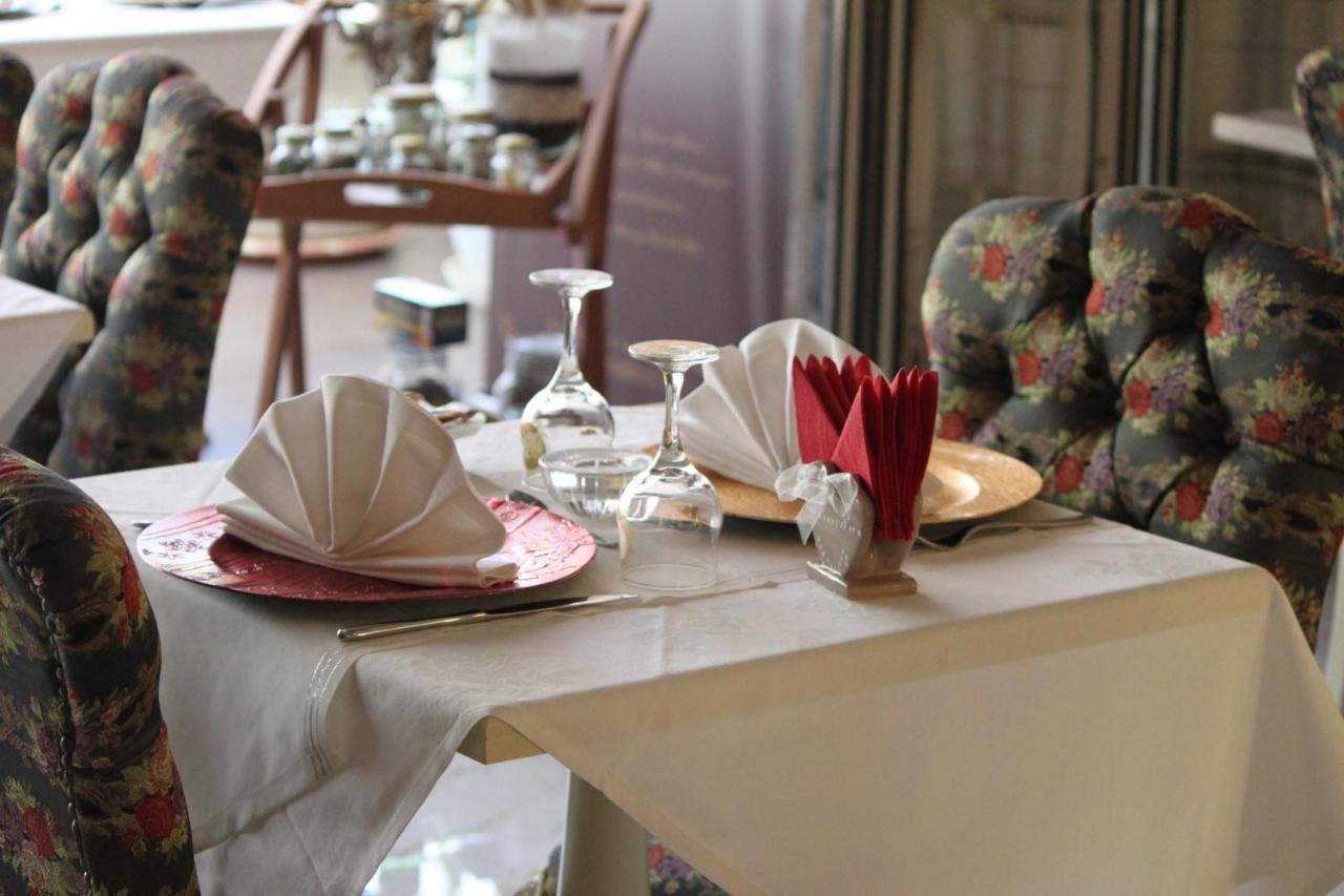 2 Kitarrat Boutique Hotel & Spa Durrës Eksteriør billede