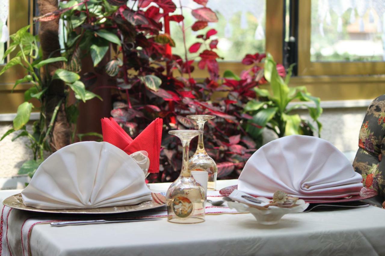 2 Kitarrat Boutique Hotel & Spa Durrës Eksteriør billede