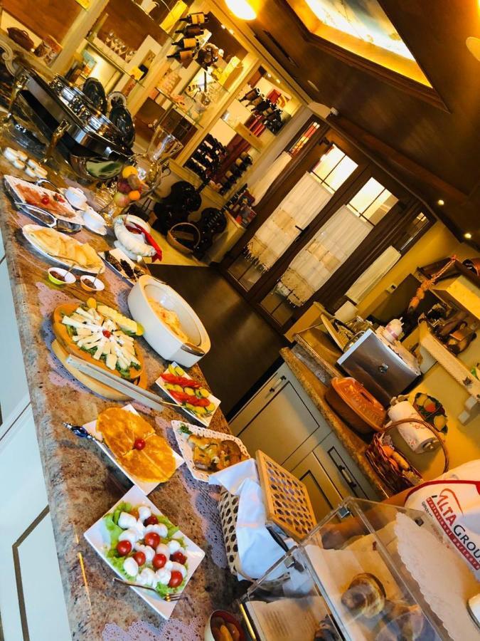 2 Kitarrat Boutique Hotel & Spa Durrës Eksteriør billede